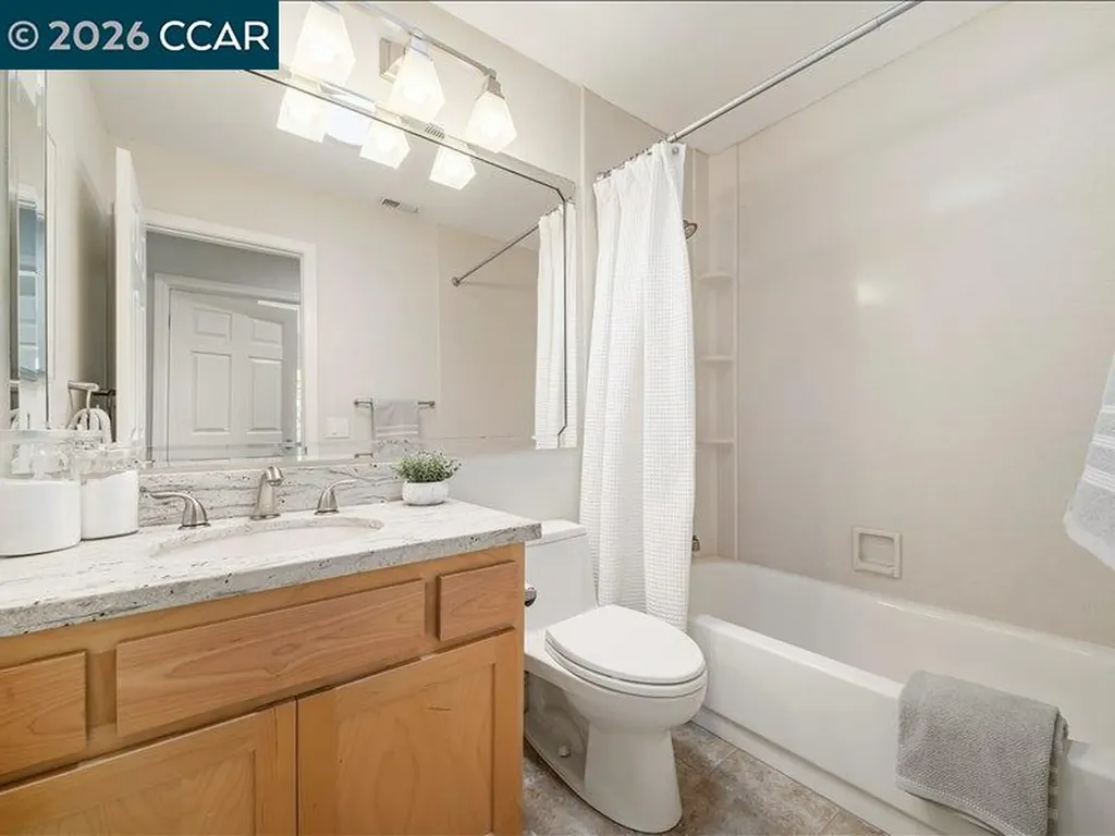 300 Bridgeside Circle Danville CA 94506