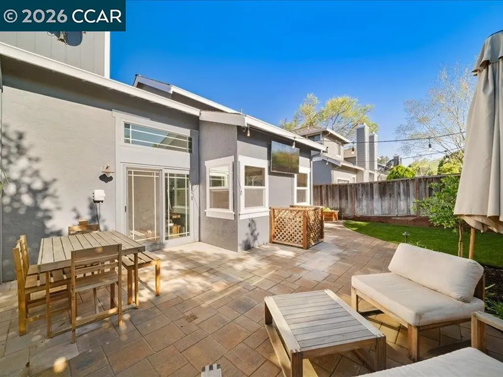 300 Bridgeside Circle Danville CA 94506