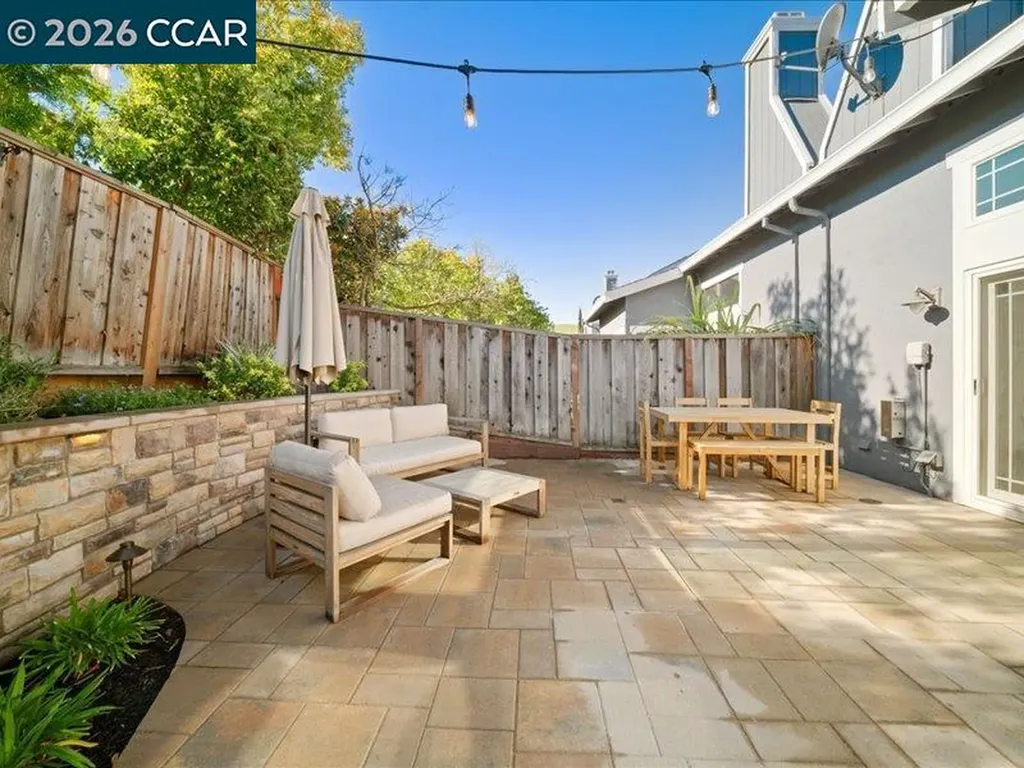 300 Bridgeside Circle Danville CA 94506