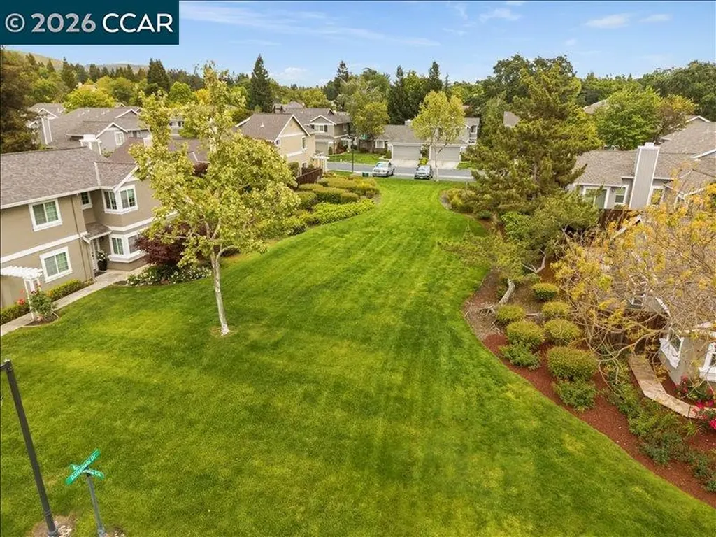 300 Bridgeside Circle Danville CA 94506