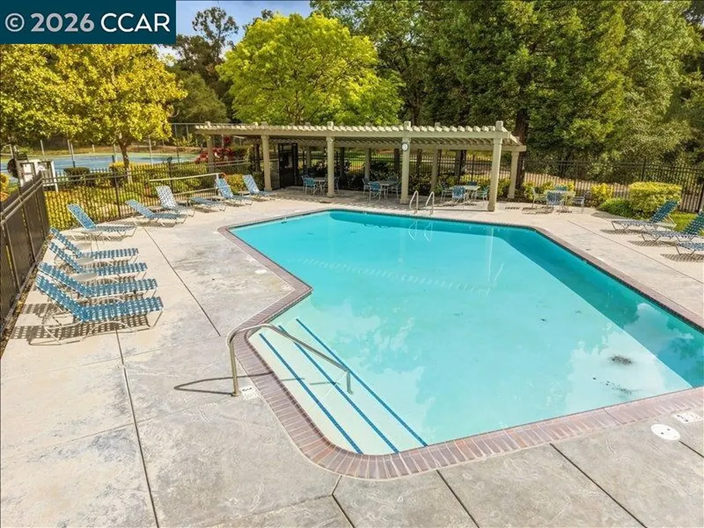 300 Bridgeside Circle Danville CA 94506