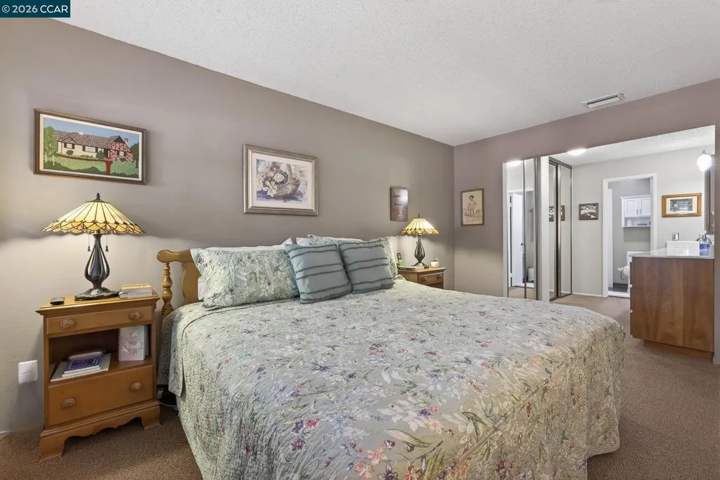 5015 Valley Crest Drive #121 Concord CA 94521