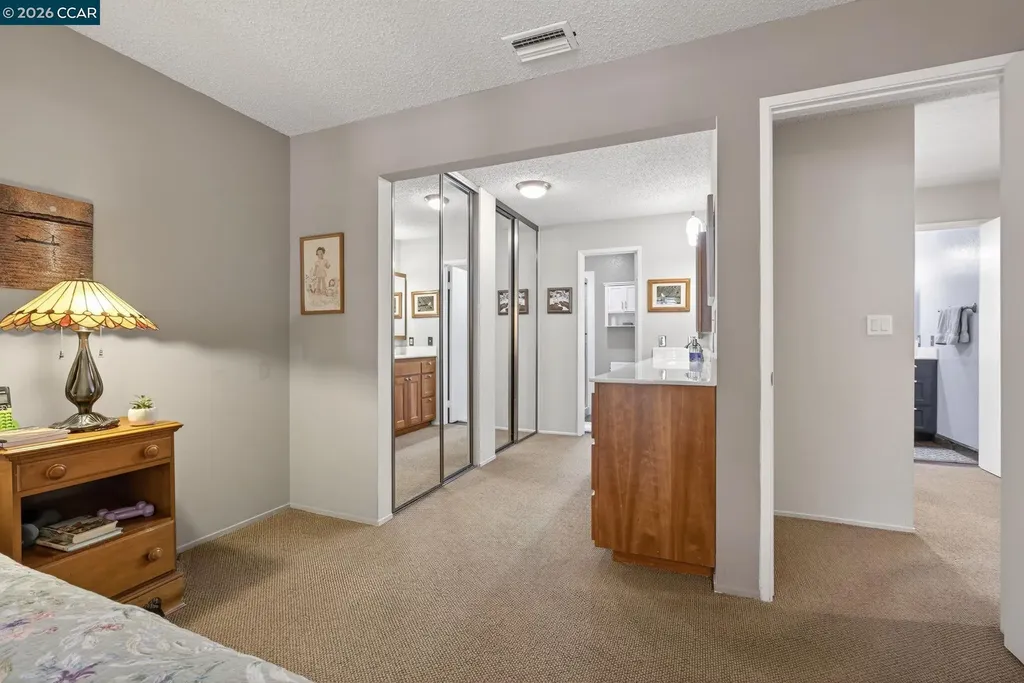 5015 Valley Crest Drive #121 Concord CA 94521