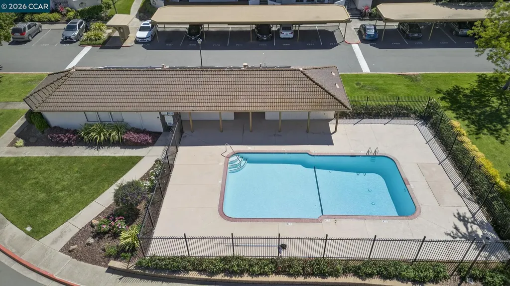 5015 Valley Crest Drive #121 Concord CA 94521