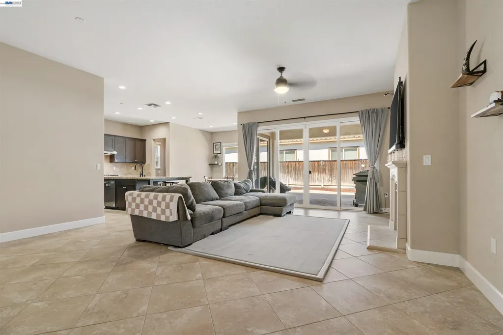 7313 Bay Harbor Way Discovery Bay CA 94505