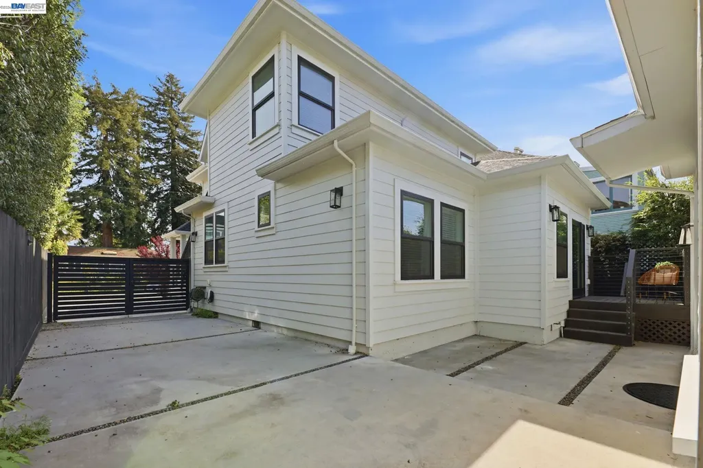 1841 Vine Street Berkeley CA 94703