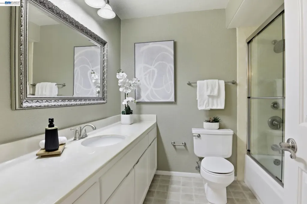 21103 Gary Drive Hayward CA 94546