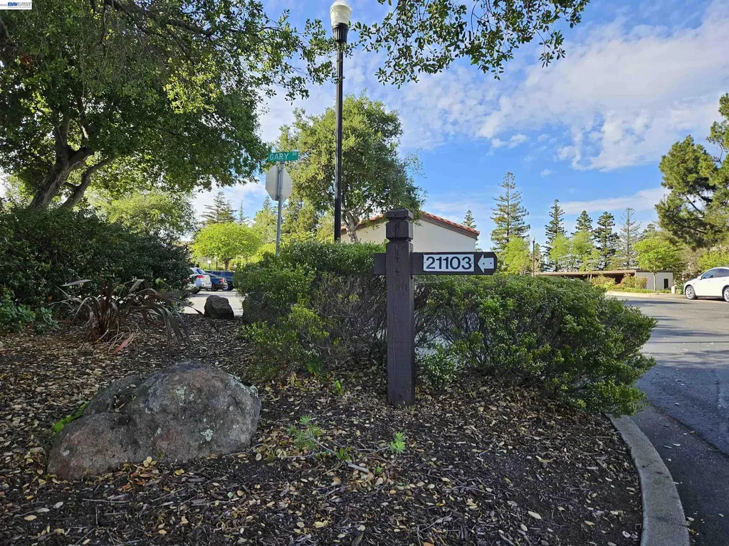 21103 Gary Drive Hayward CA 94546