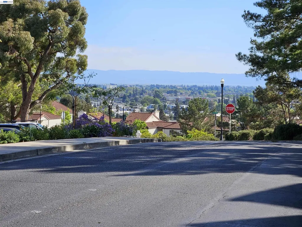 21103 Gary Drive Hayward CA 94546