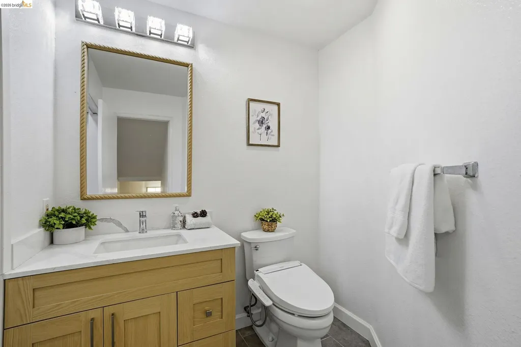 239 Paseo Bernal Moraga CA 94556