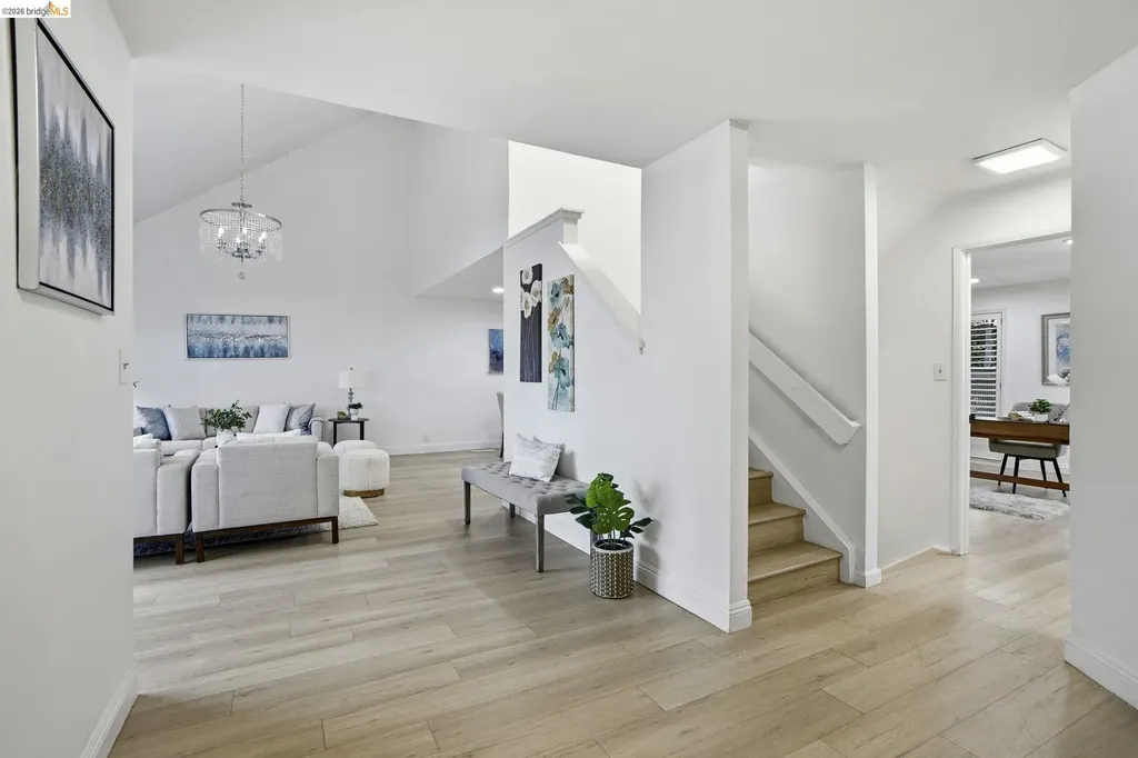 239 Paseo Bernal Moraga CA 94556