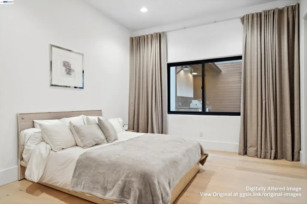 3 West Circle Oakland CA 94611