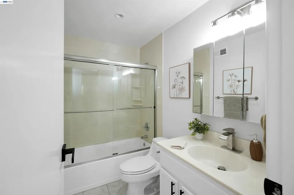 5107 Royal Palm Drive Fremont CA 94538