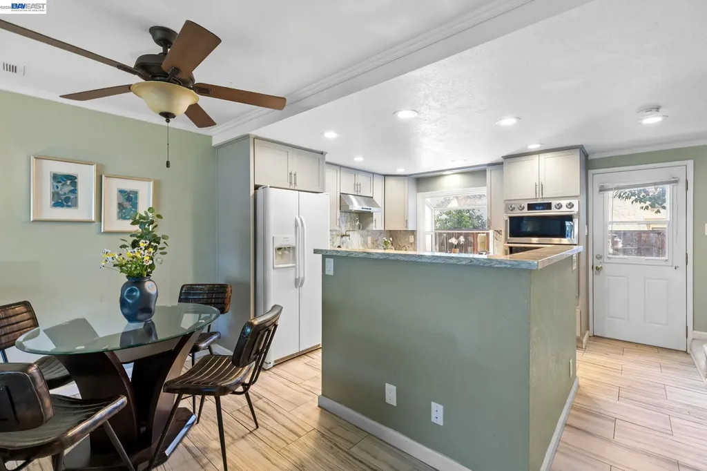 38646 Aurora Terrace Fremont CA 94536