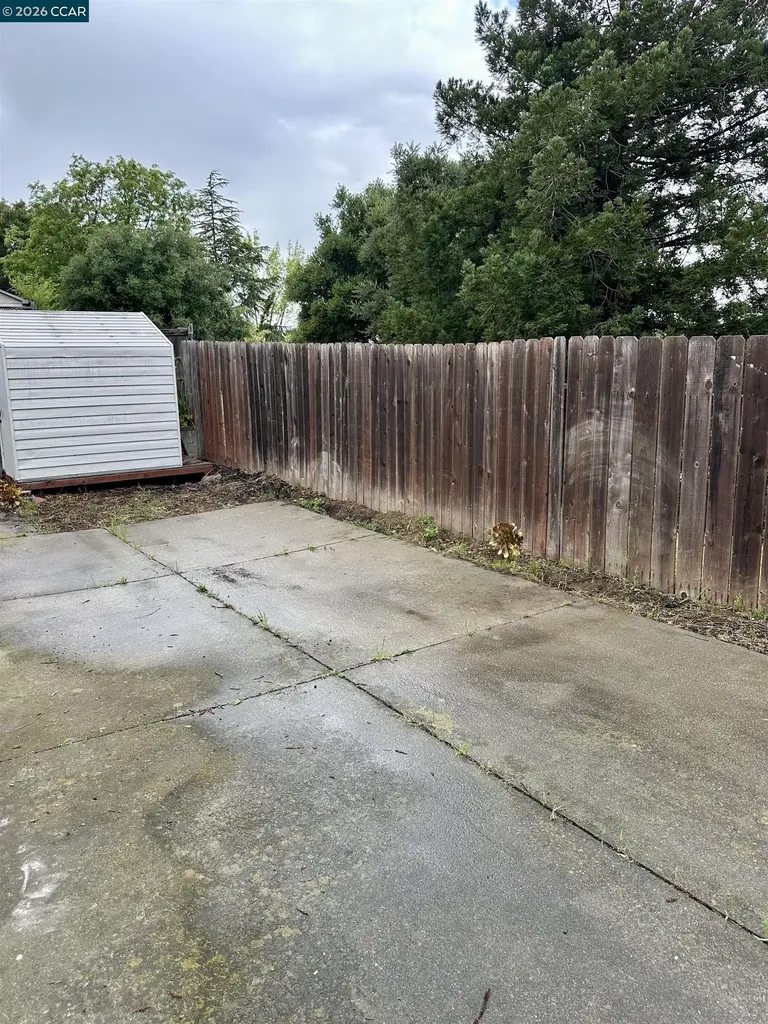 1086 Canterbury Hercules CA 94547