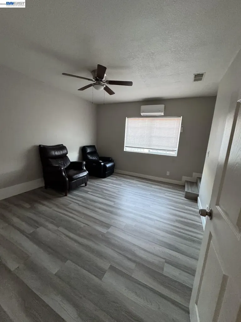 2102 Overhill Road Concord CA 94520
