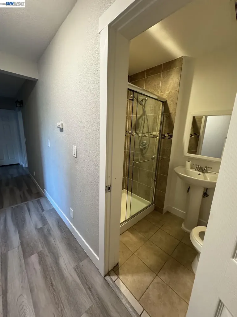 2102 Overhill Road Concord CA 94520