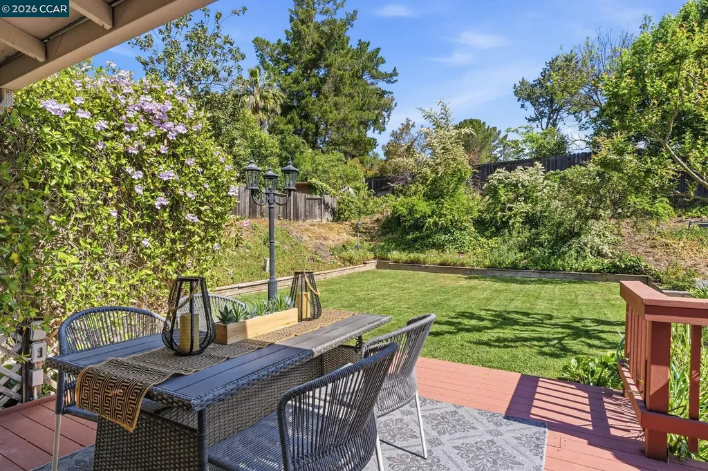 26 Greendell Place Pleasant Hill CA 94523