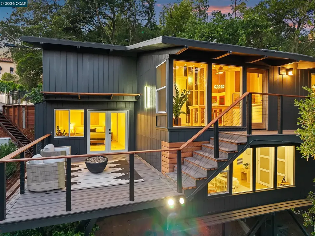 130 La Espiral Orinda CA 94563