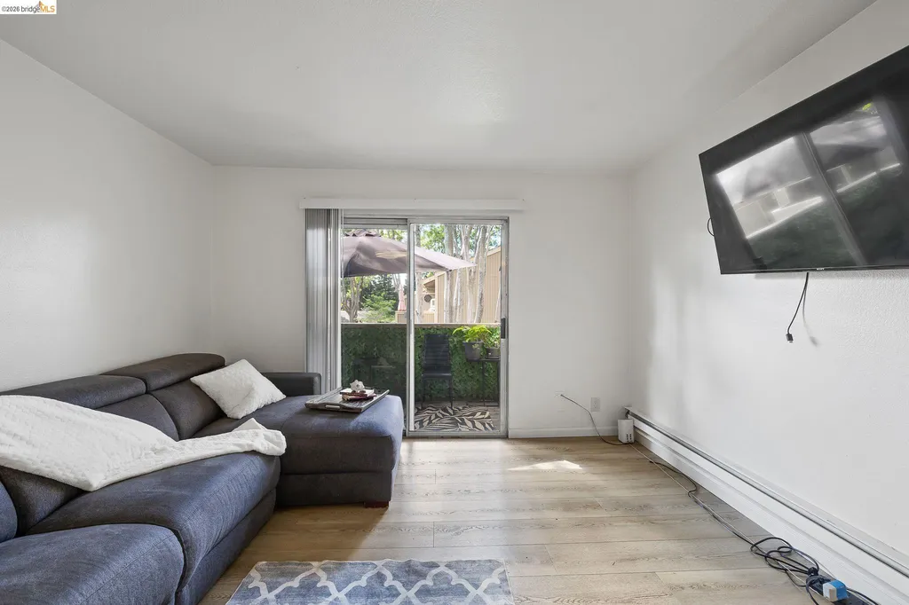 3291 Foxtail Fremont CA 94536