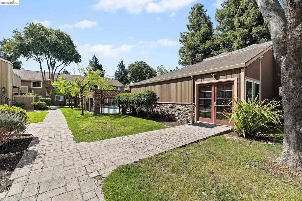 3291 Foxtail Fremont CA 94536