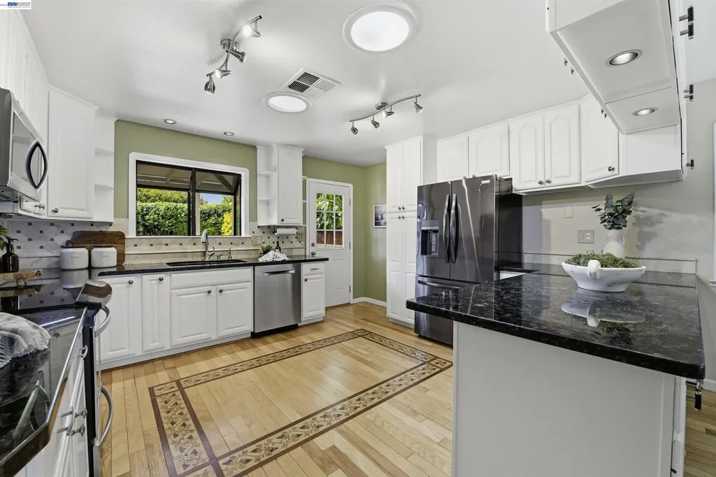 4514 Wheeler Drive Fremont CA 94538