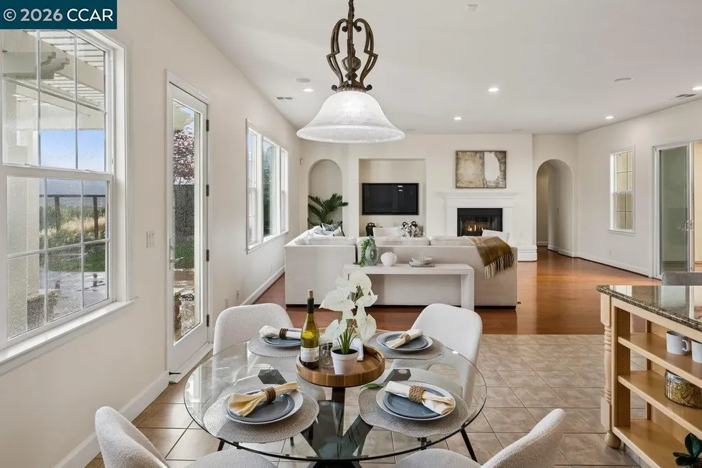 2048 Feathermint Drive San Ramon CA 94582