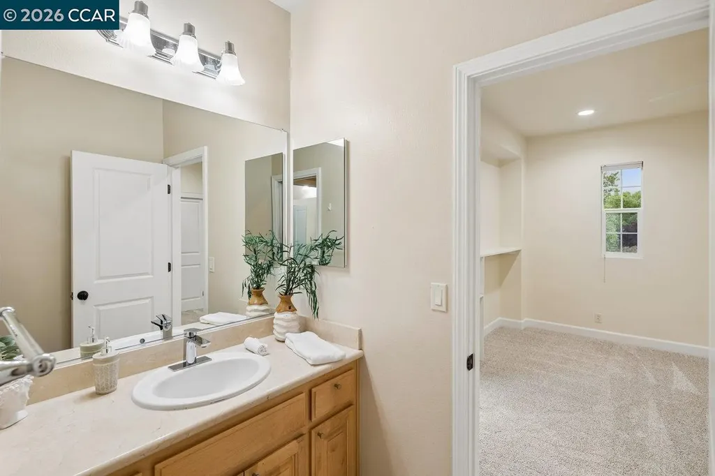 2048 Feathermint Drive San Ramon CA 94582