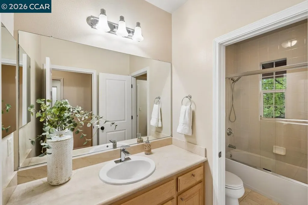 2048 Feathermint Drive San Ramon CA 94582