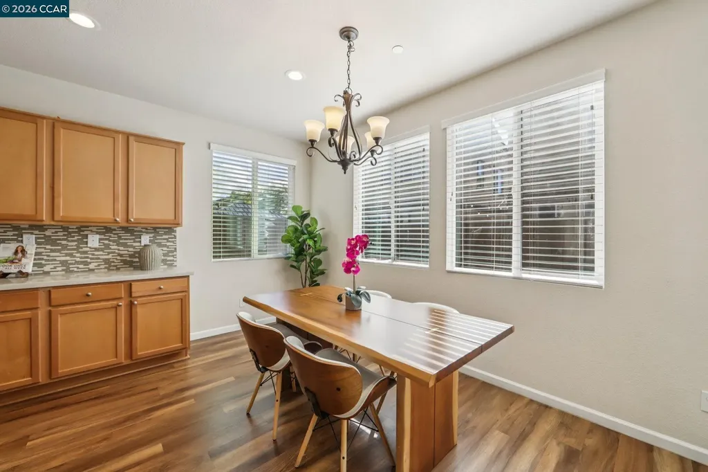 251 Coolcrest Drive Oakley CA 94561