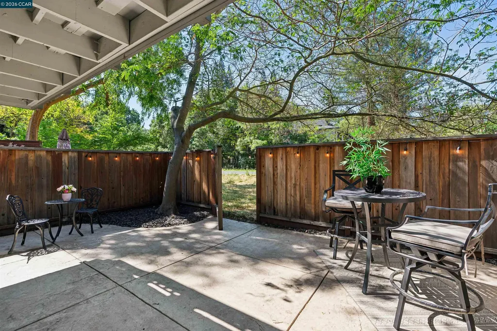 90 Laurel Drive Danville CA 94526