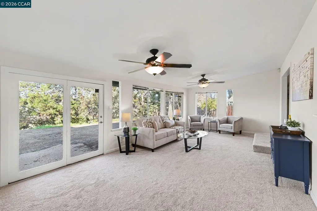 837 Marie Avenue Martinez CA 94553