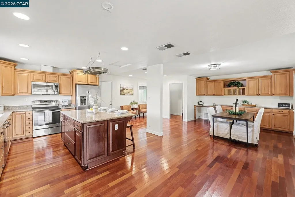 837 Marie Avenue Martinez CA 94553