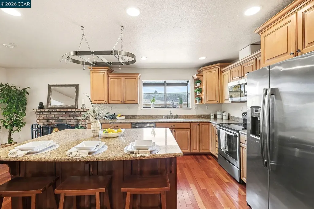 837 Marie Avenue Martinez CA 94553