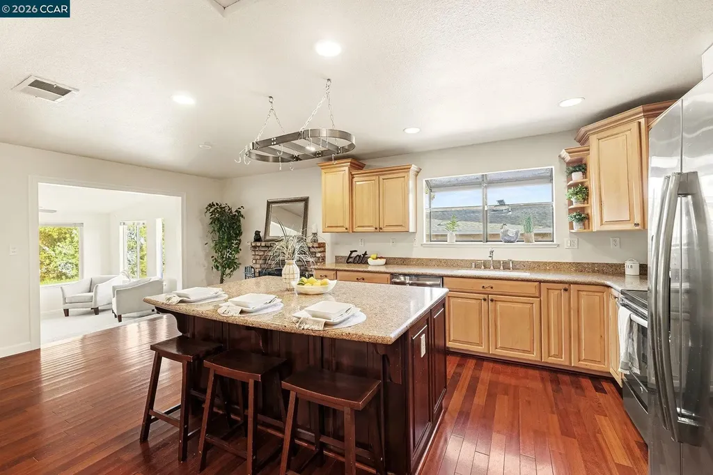 837 Marie Avenue Martinez CA 94553