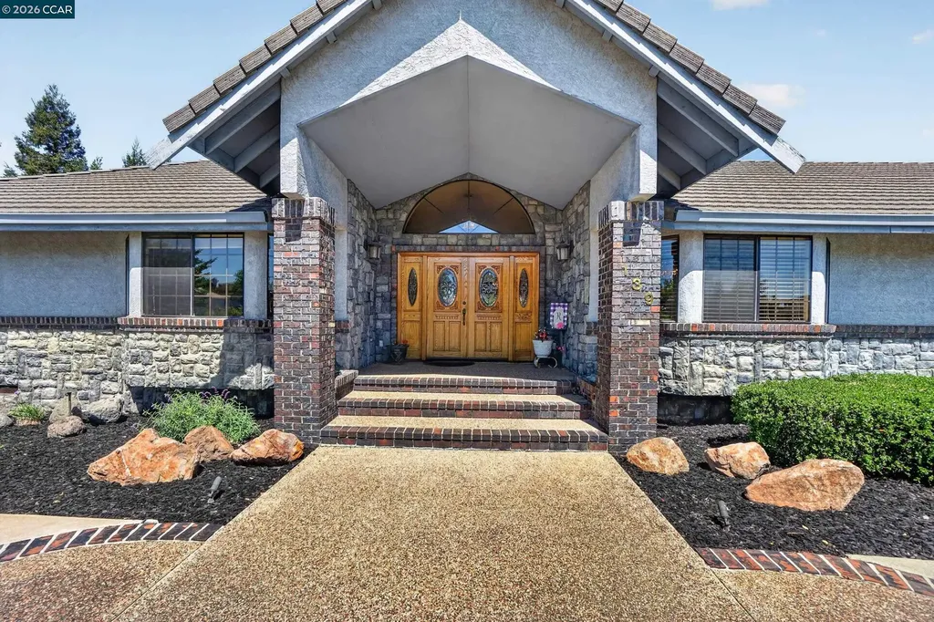 139 Loren Lane Oakley CA 94561