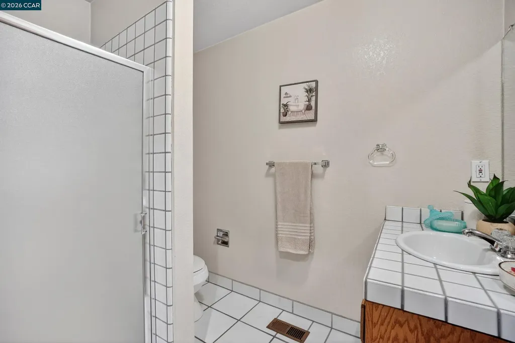 139 Loren Lane Oakley CA 94561