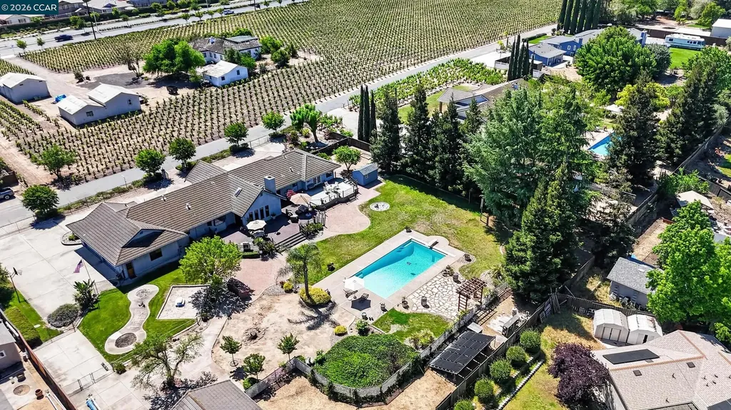 139 Loren Lane Oakley CA 94561