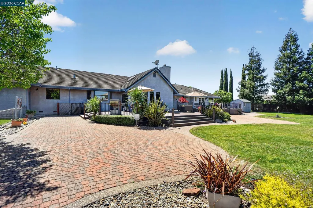 139 Loren Lane Oakley CA 94561