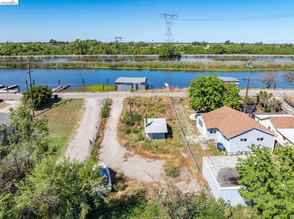 2400 Dutch Slough Road Oakley CA 94561