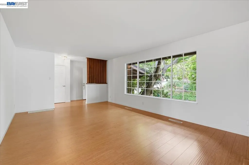 4977 Proctor Road Castro Valley CA 94546