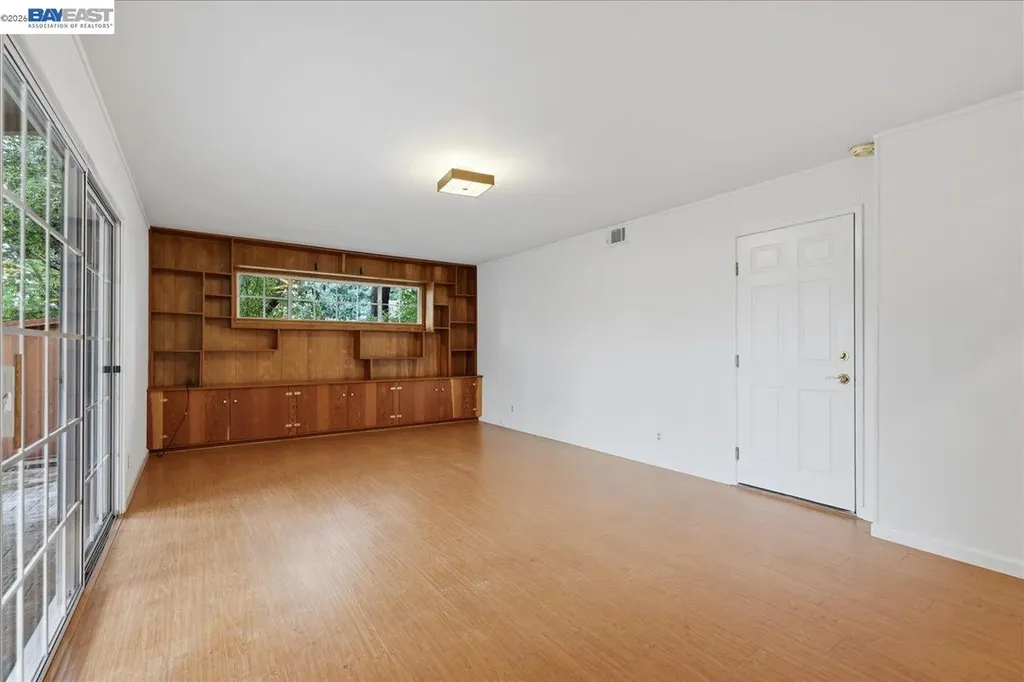 4977 Proctor Road Castro Valley CA 94546