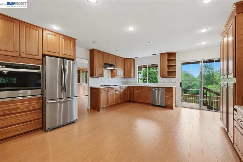 4977 Proctor Road Castro Valley CA 94546