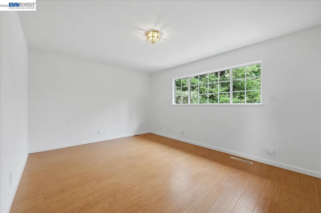 4977 Proctor Road Castro Valley CA 94546