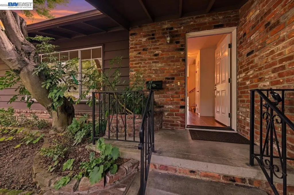 4977 Proctor Road Castro Valley CA 94546
