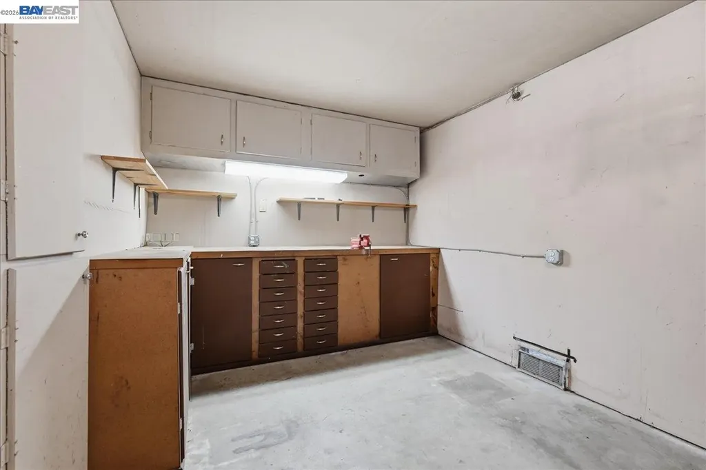 4977 Proctor Road Castro Valley CA 94546