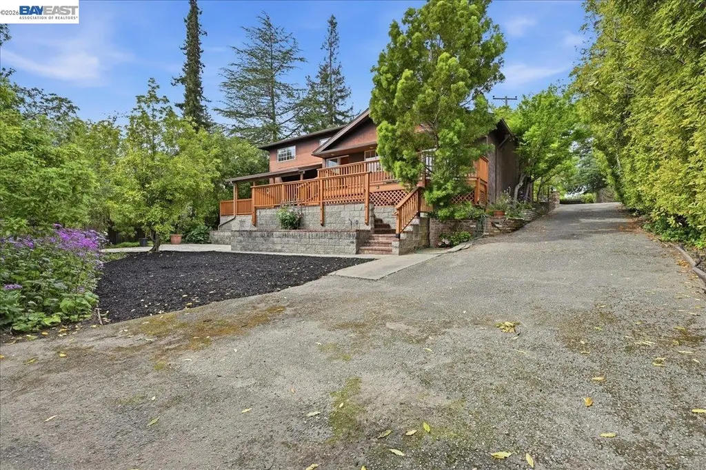 4977 Proctor Road Castro Valley CA 94546