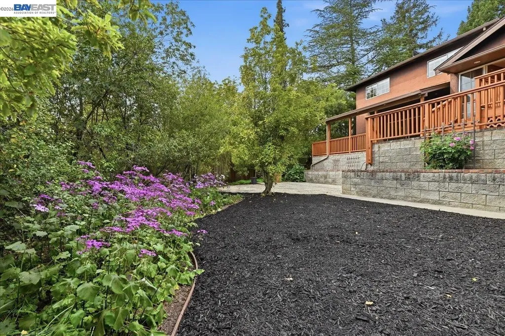 4977 Proctor Road Castro Valley CA 94546