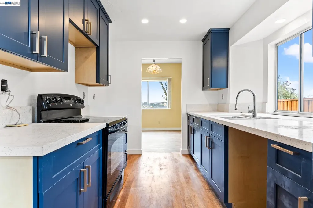 104 Bridgeview Court Crockett CA 94525