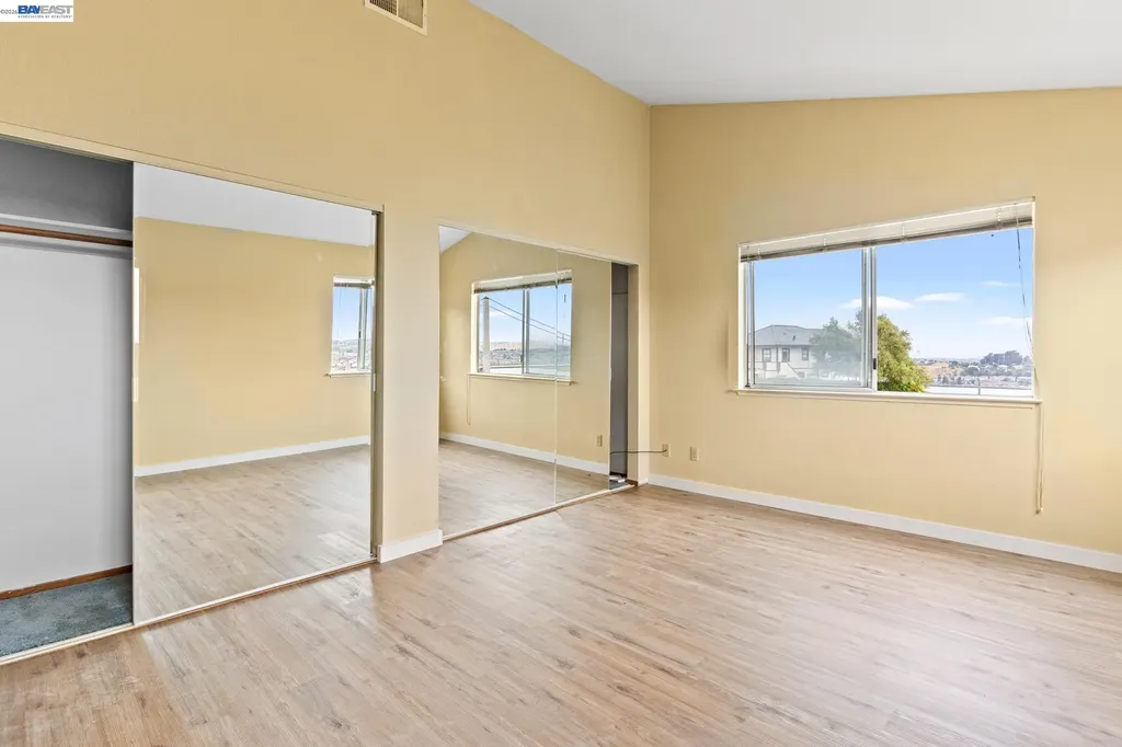 104 Bridgeview Court Crockett CA 94525